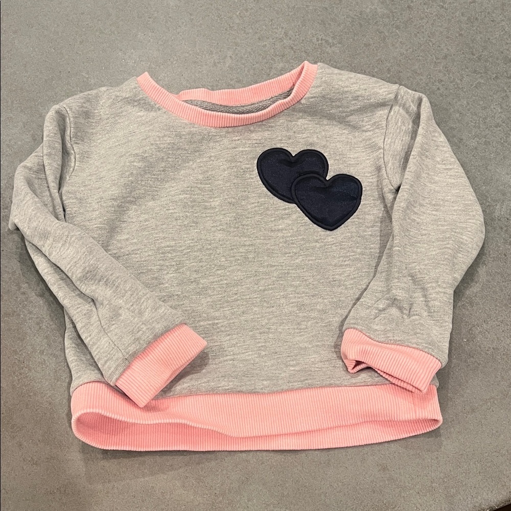 Andy & Evan toddler girl Grey Sweatshirt with Pink Heart Patch 2T